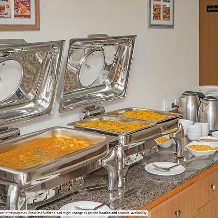 Treebo Srico, Banjara Hills Hotel Hyderabad Exterior photo