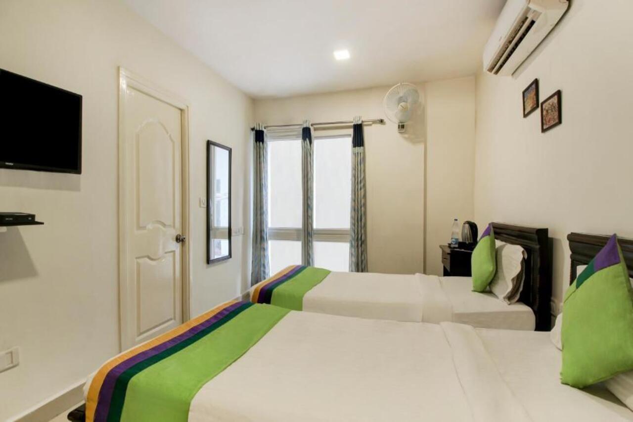 Treebo Srico, Banjara Hills Hotel Hyderabad Exterior photo