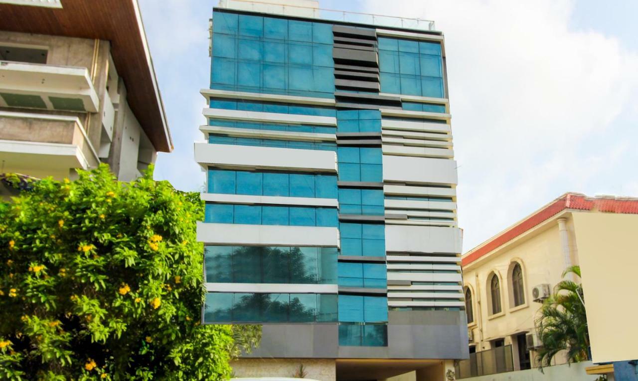 Treebo Srico, Banjara Hills Hotel Hyderabad Exterior photo