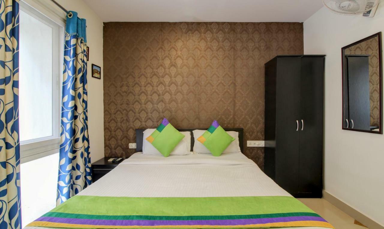 Treebo Srico, Banjara Hills Hotel Hyderabad Exterior photo