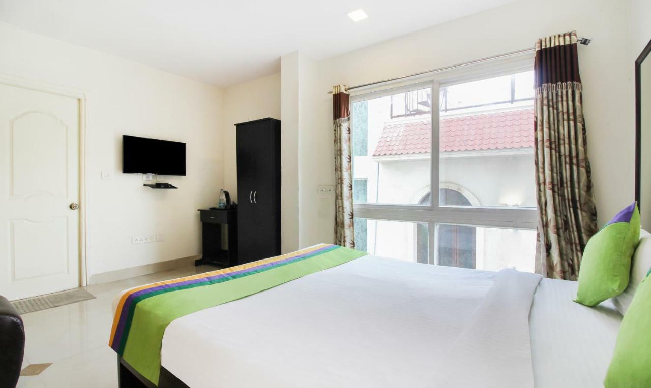 Treebo Srico, Banjara Hills Hotel Hyderabad Exterior photo